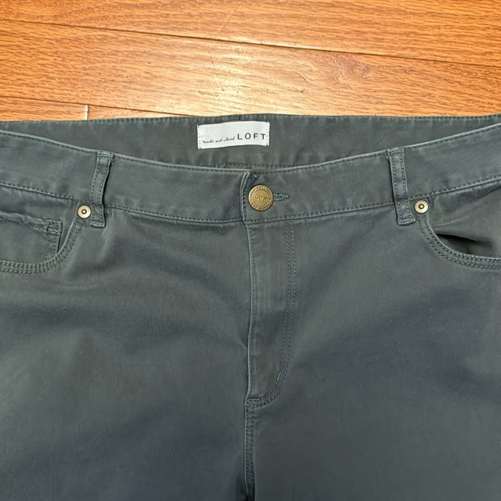Loft pants - Picture 2 of 4